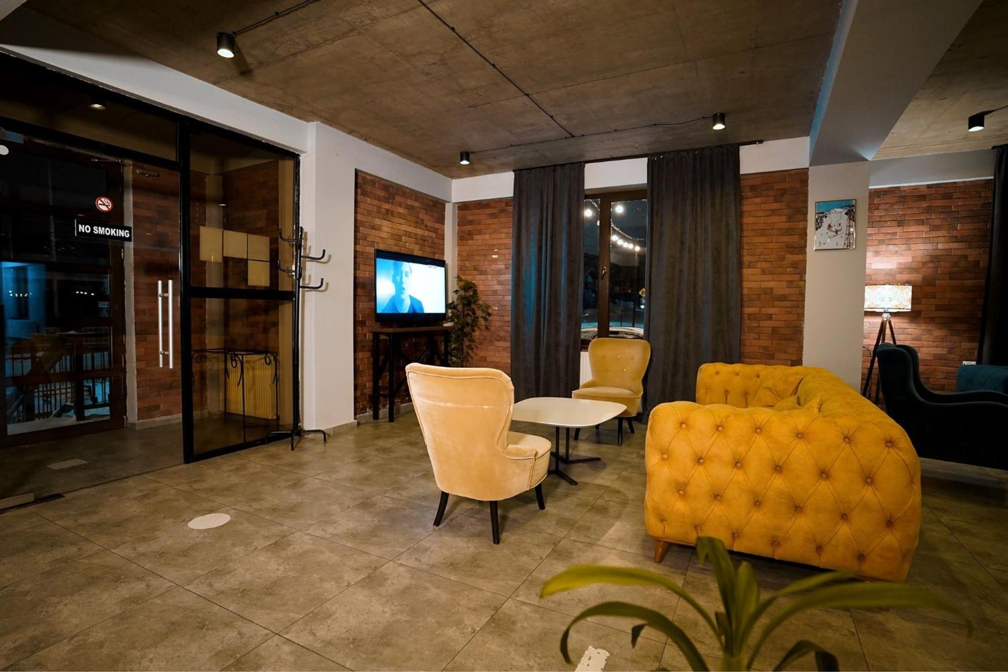 Loft Hotel 巴库里阿尼 外观 照片