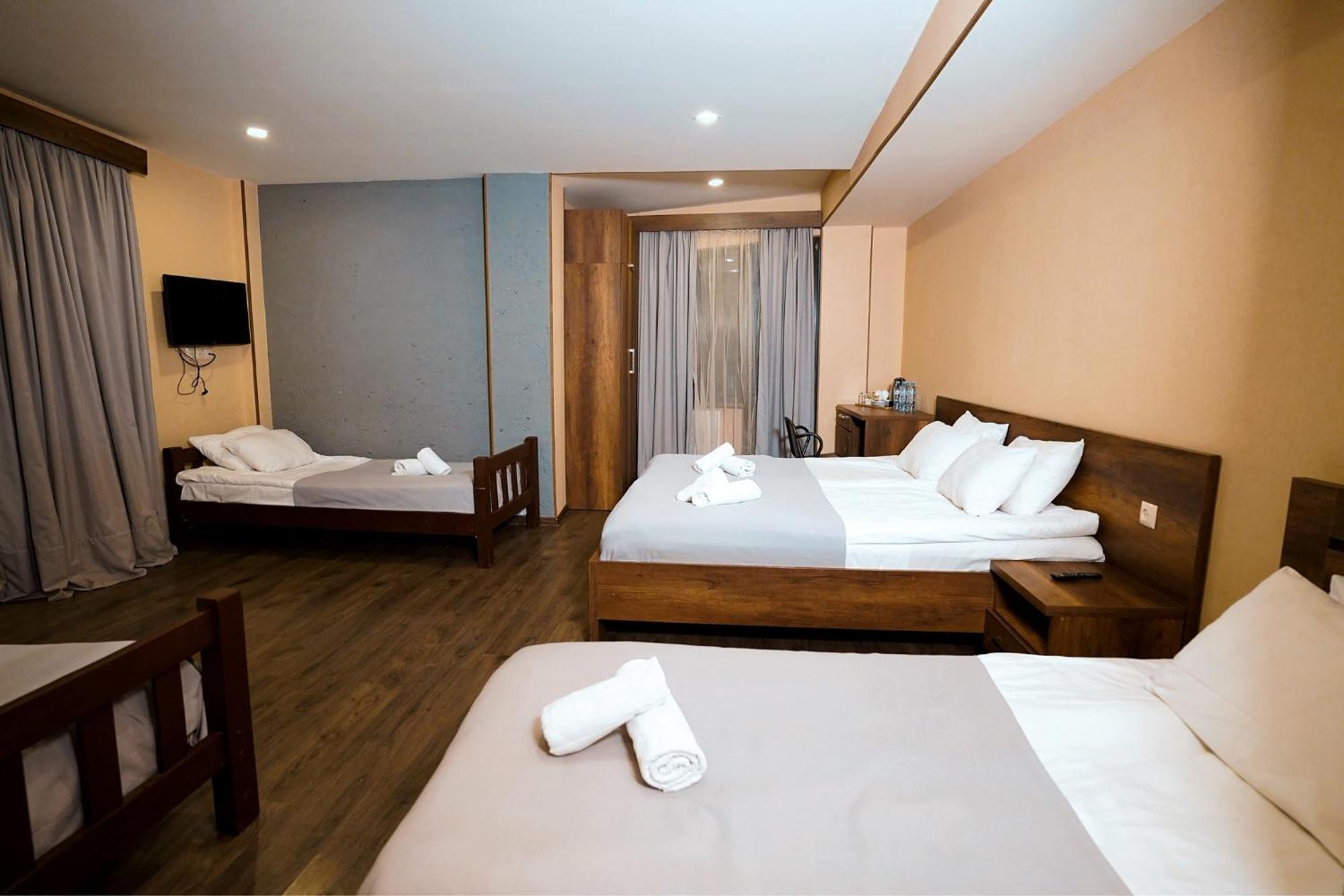 Loft Hotel 巴库里阿尼 外观 照片